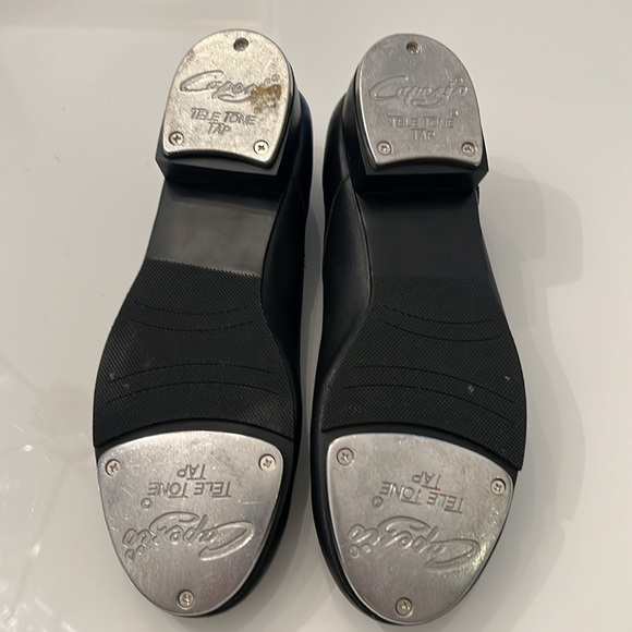 Capezio black leather Mary Jane tap shoes - Picture 7 of 9